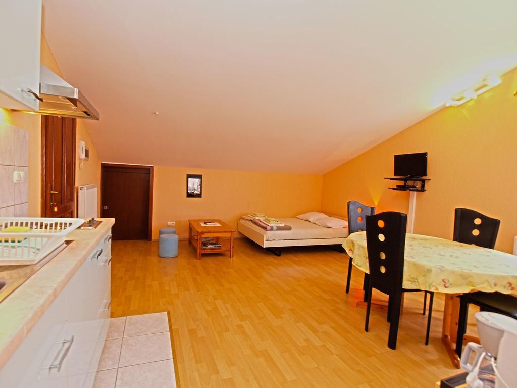 Apartments Denis 19 Fažana Екстериор снимка