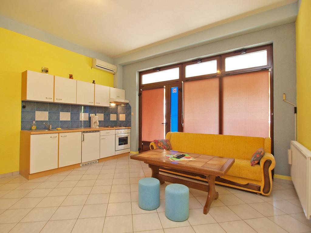 Apartments Denis 19 Fažana Екстериор снимка