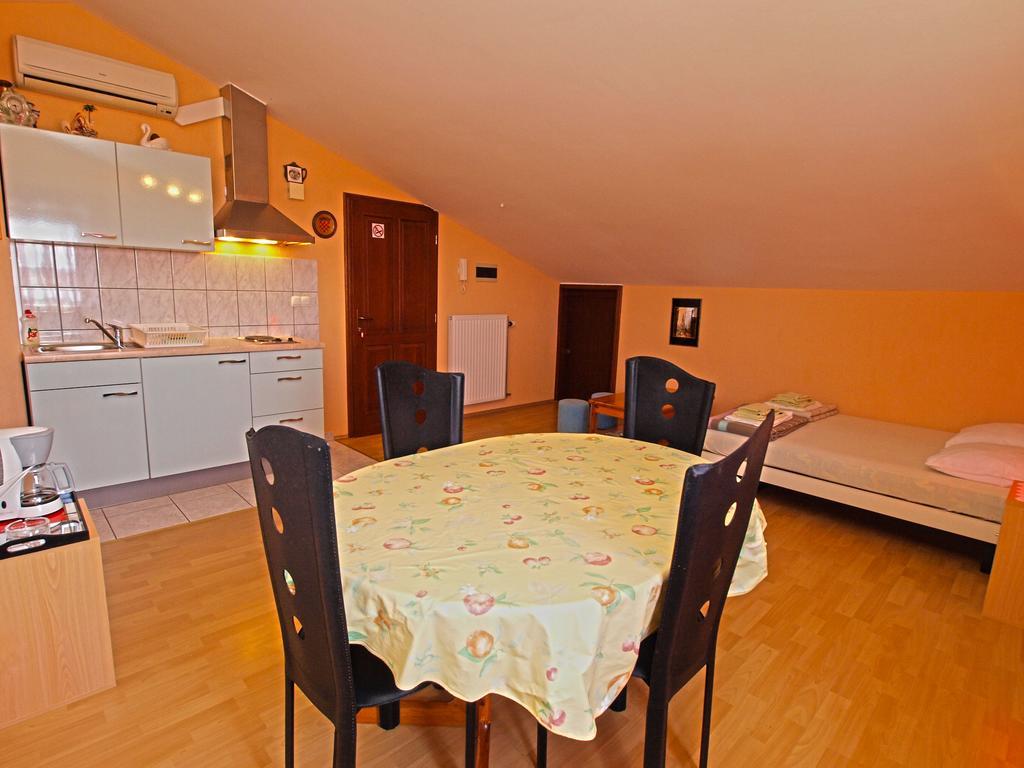 Apartments Denis 19 Fažana Екстериор снимка